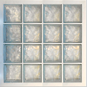 Paneles prefabricados de hormigón y vidrio con desarrollo horizontal y vertical